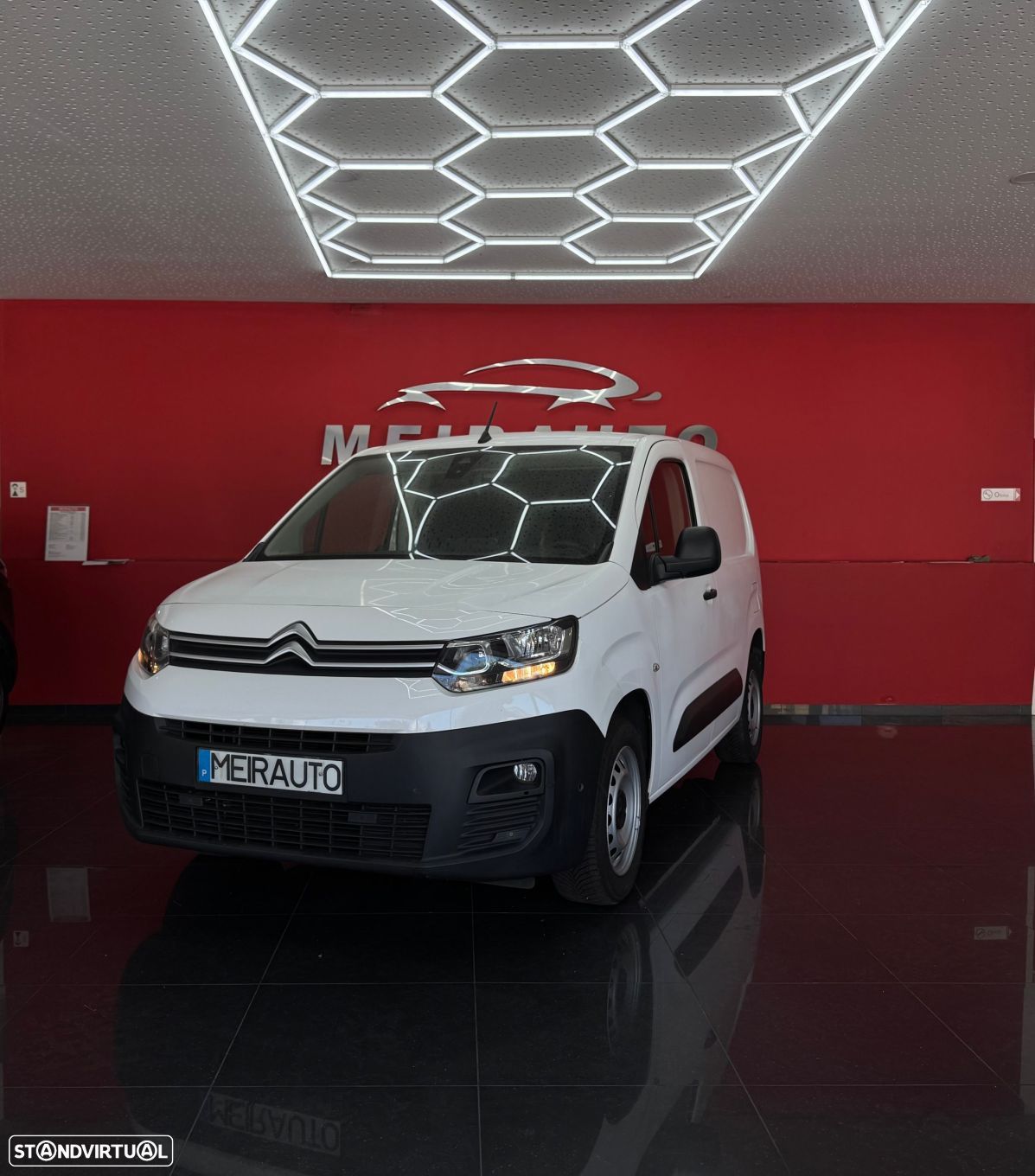 Citroën Berlingo 1.5 BlueHDi M Shine Pack - 1