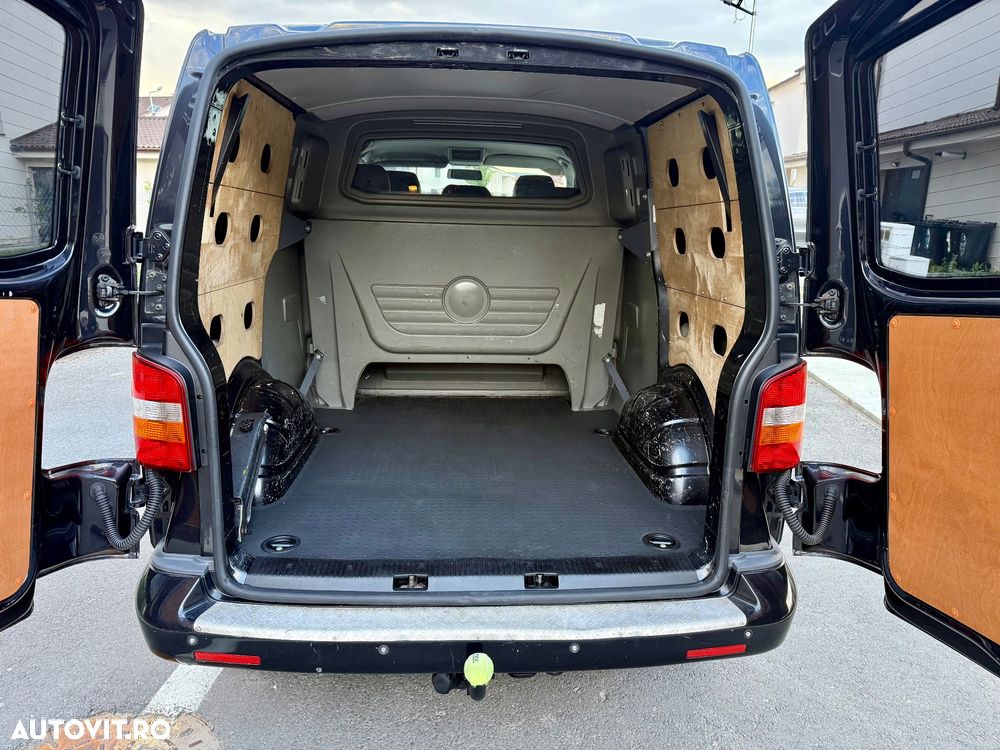 Volkswagen Transporter - 13