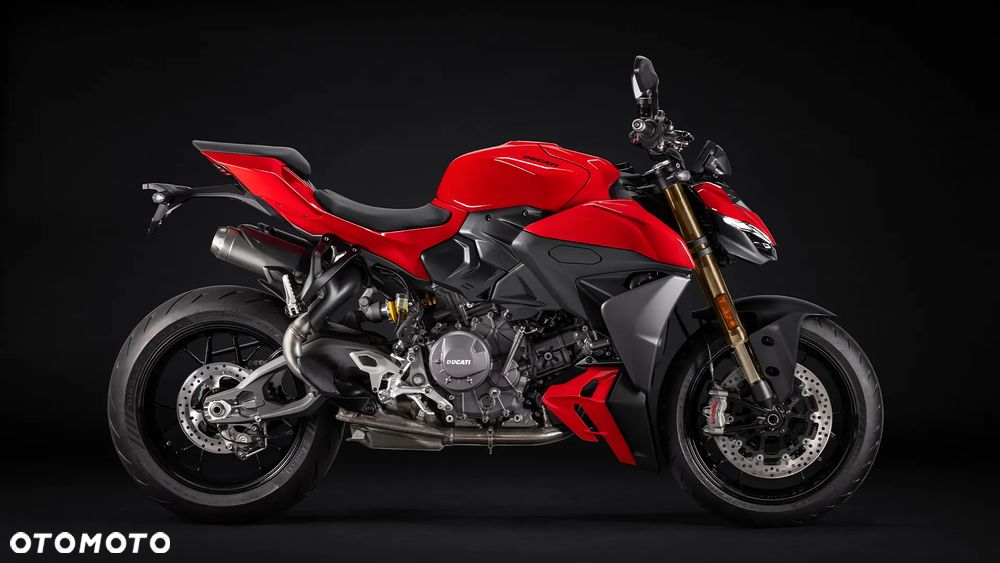 Ducati Streetfighter V2 - 2