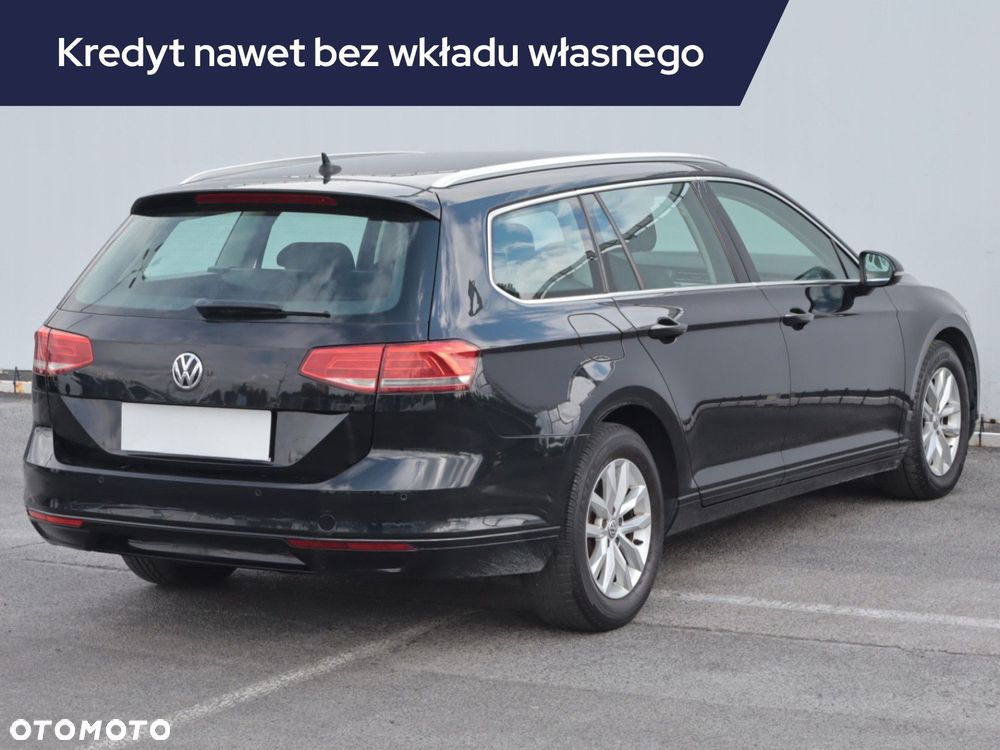 Volkswagen Passat Variant - 7