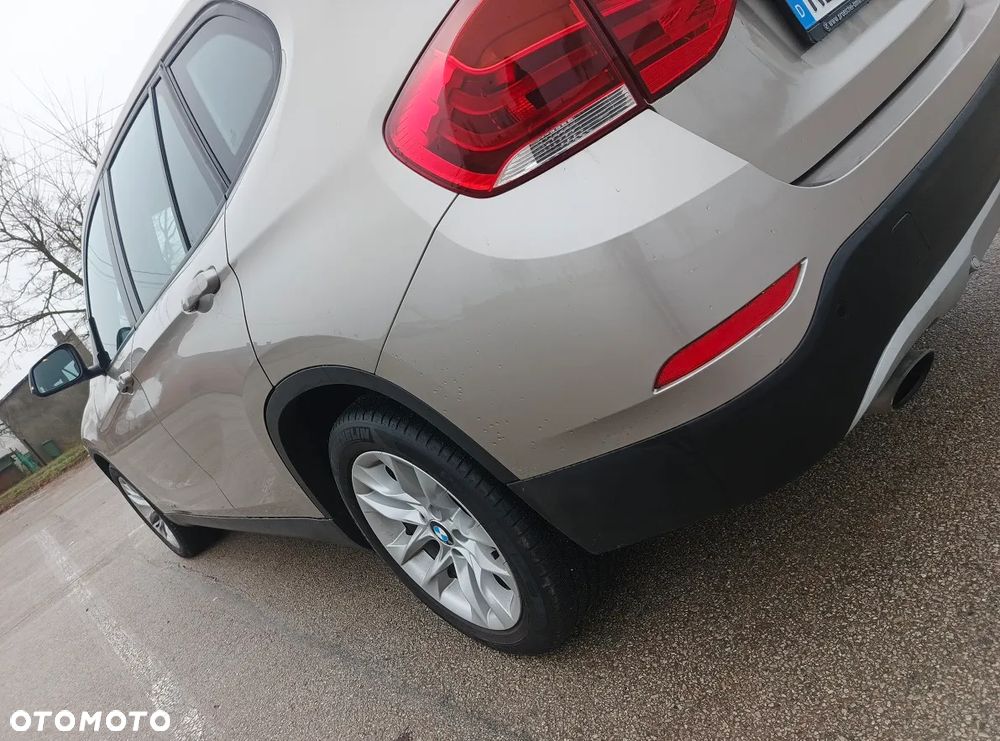 BMW X1 sDrive18i Sport Line - 12