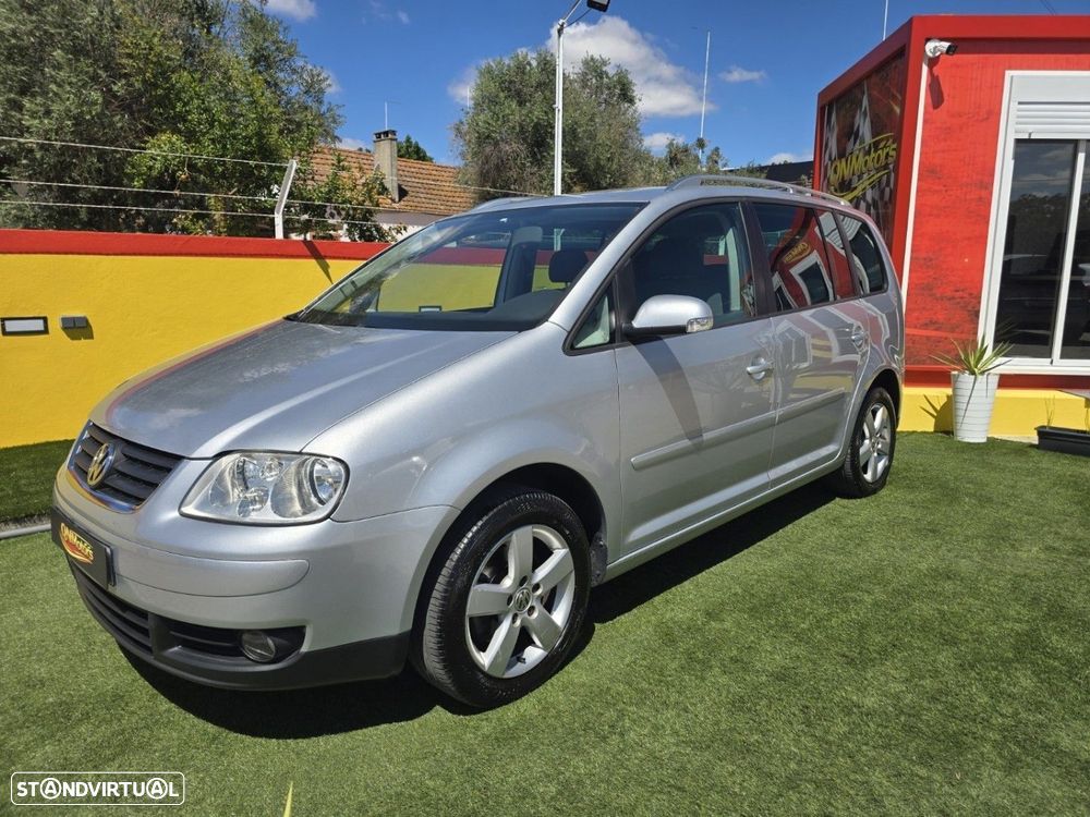 VW Touran 2.0 TDI Blue.Highline 7L - 2
