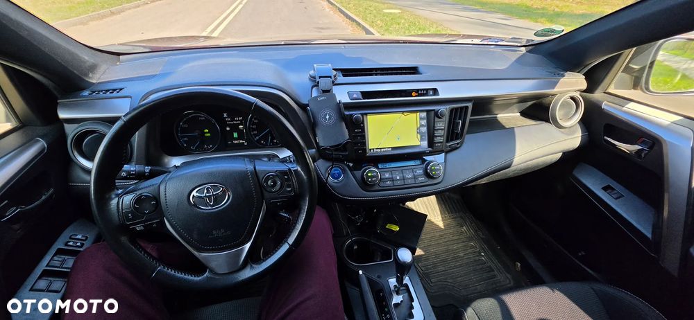 Toyota RAV4 Hybrid Premium 4x2 - 7