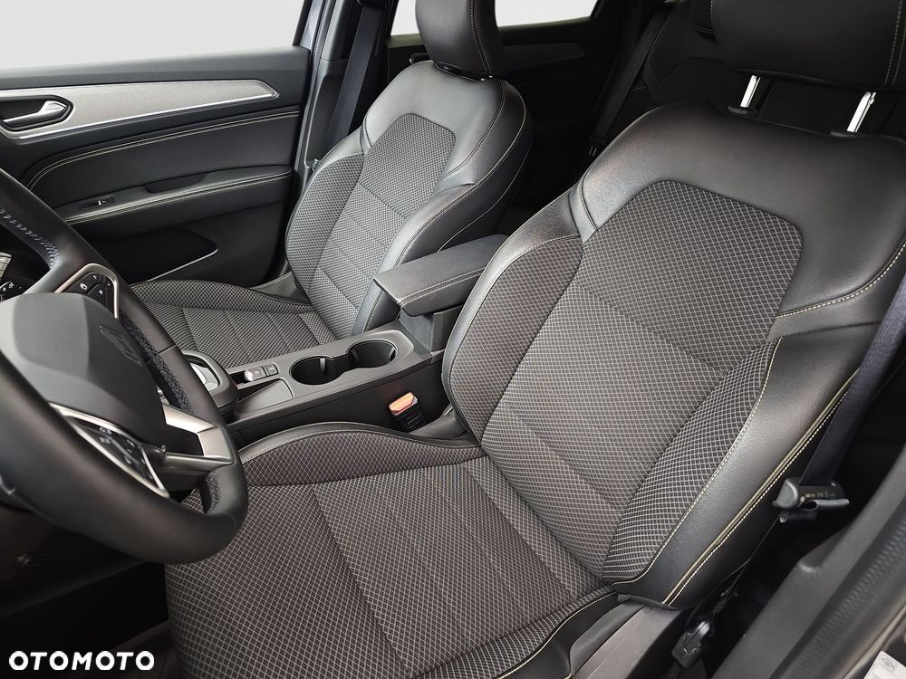 Renault Arkana 1.3 TCe mHEV Techno EDC - 14