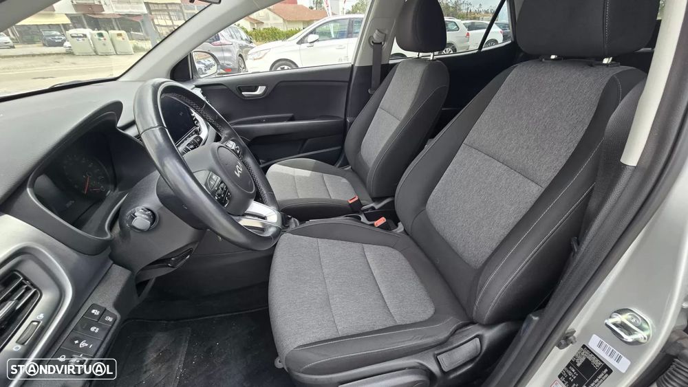 Kia Stonic 1.2 Dynamic - 14