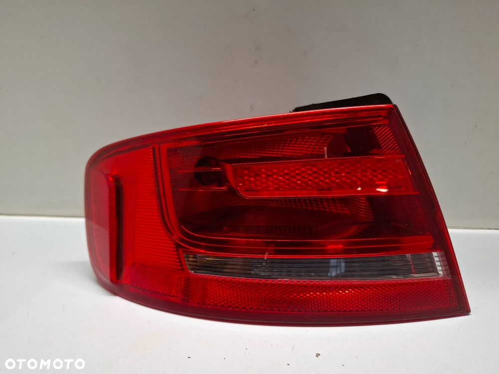 LAMPA LEWA TYL TYLNA AUDI A4 B8 SEDAN ZAROWKI SLASK WYSYLKA - 1