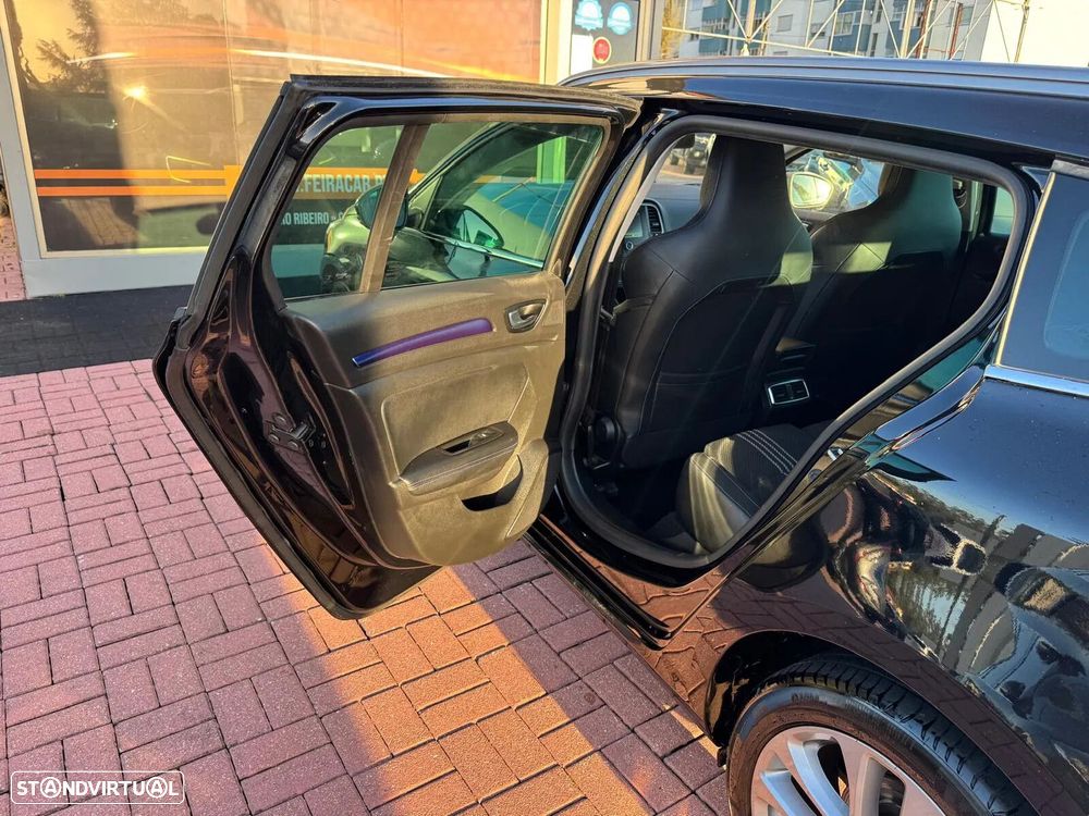 Renault Mégane Sport Tourer 1.5 Blue dCi GT Line - 42