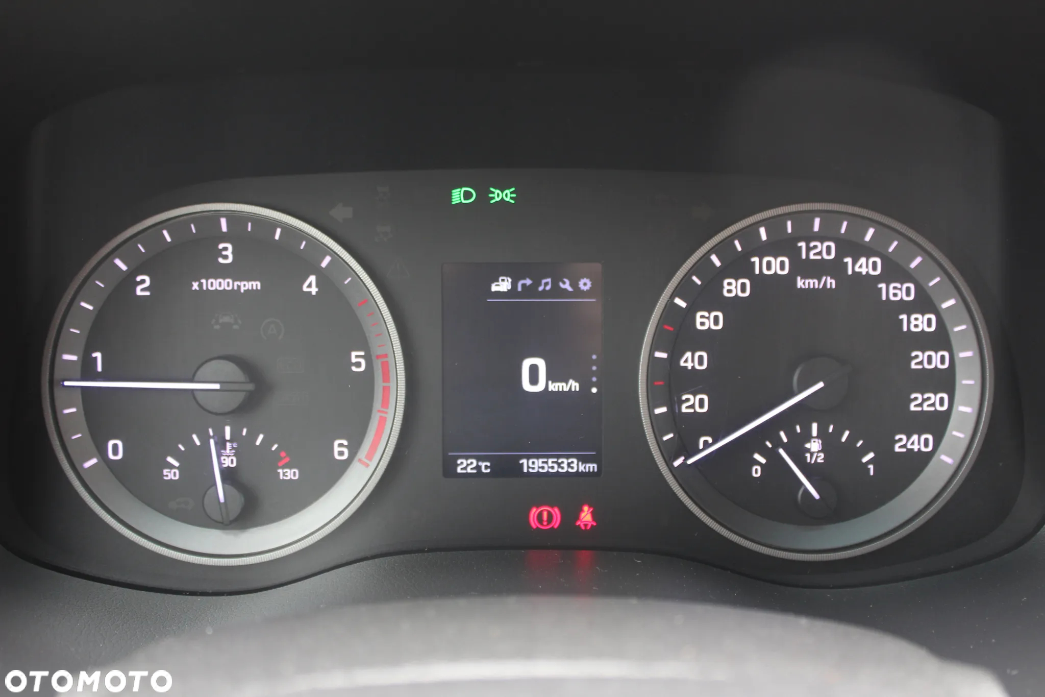 Hyundai Tucson blue 1.7 CRDi 2WD Advantage - 13