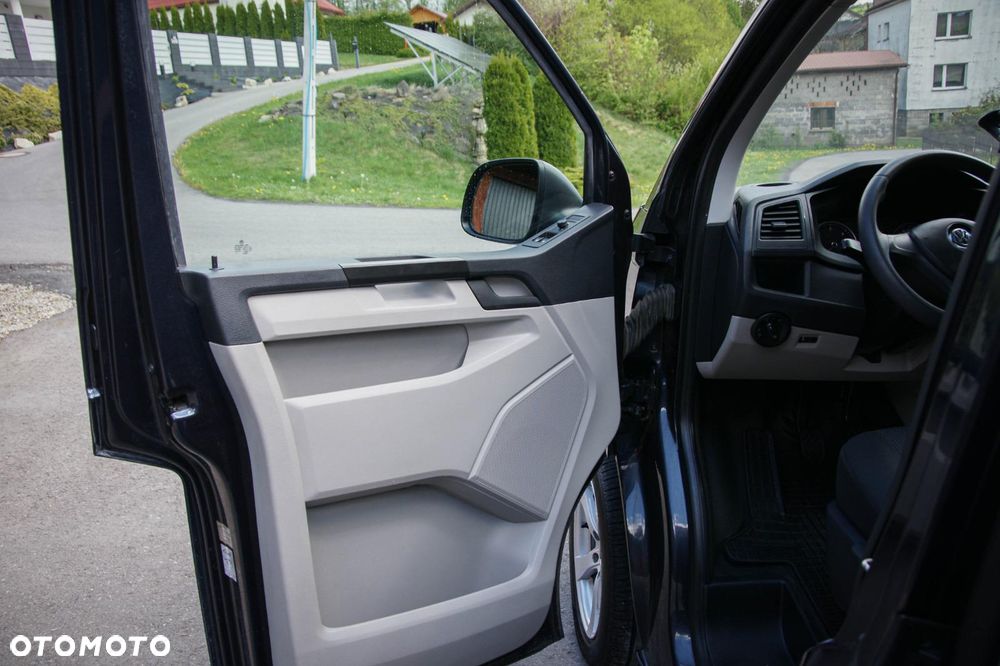Volkswagen Transporter - 21