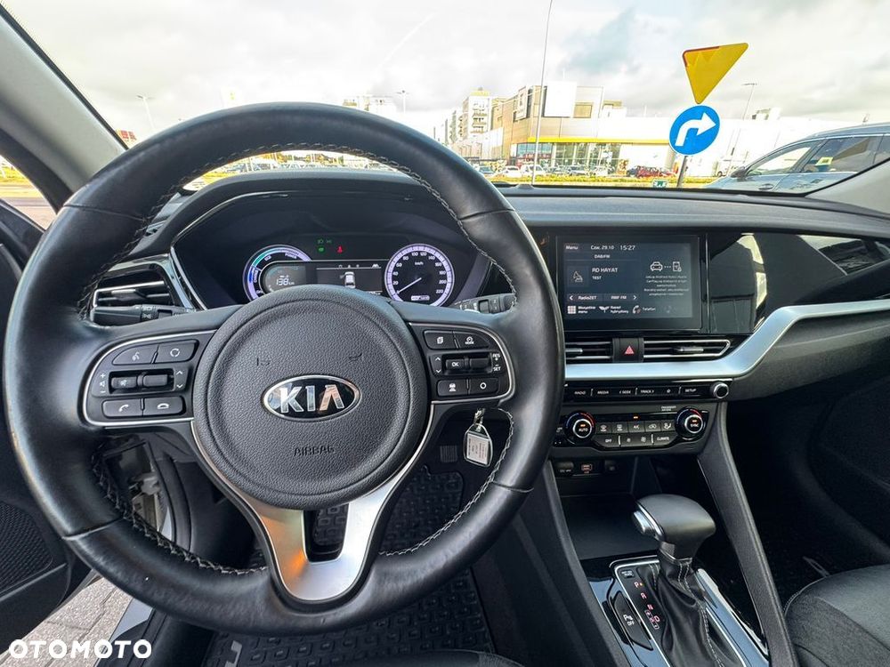 Kia Niro 1.6 GDI Hybrid L - 18