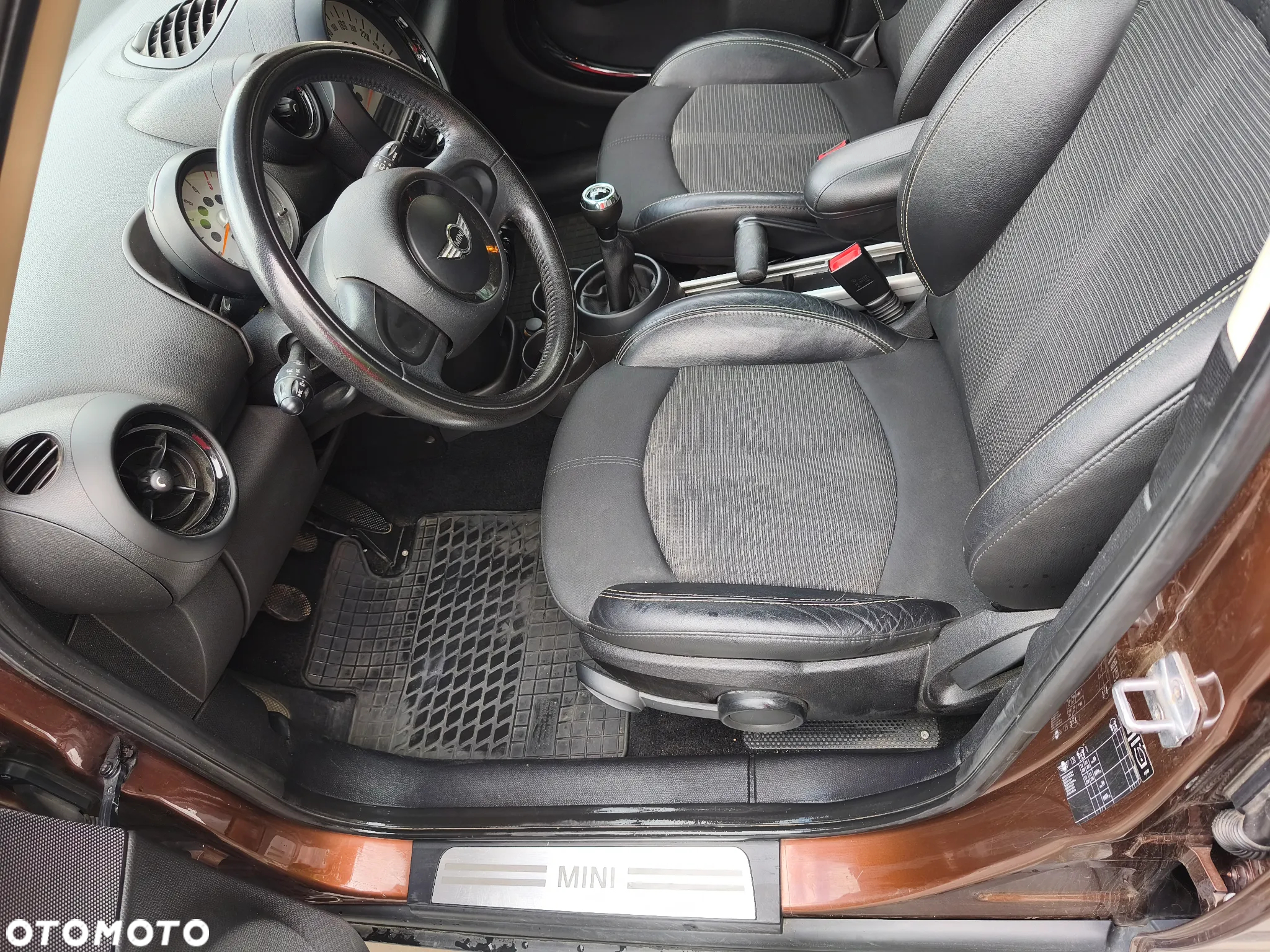 MINI Countryman One D - 9