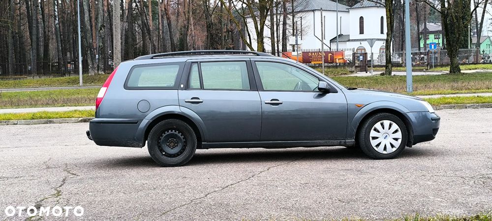 Ford Mondeo 2.0 TDCi Ghia - 8