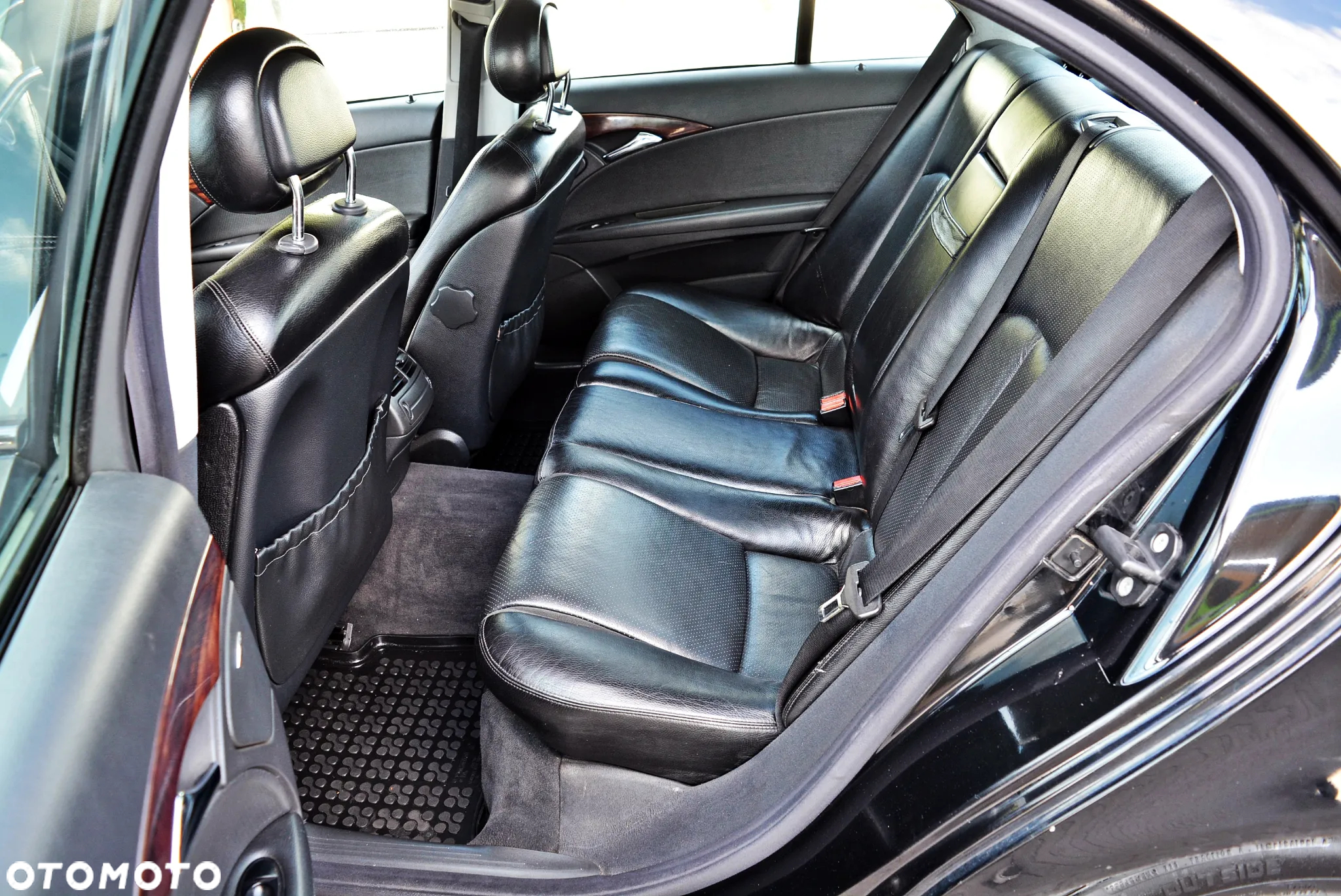 Mercedes-Benz Klasa E 200 CDI Classic - 5