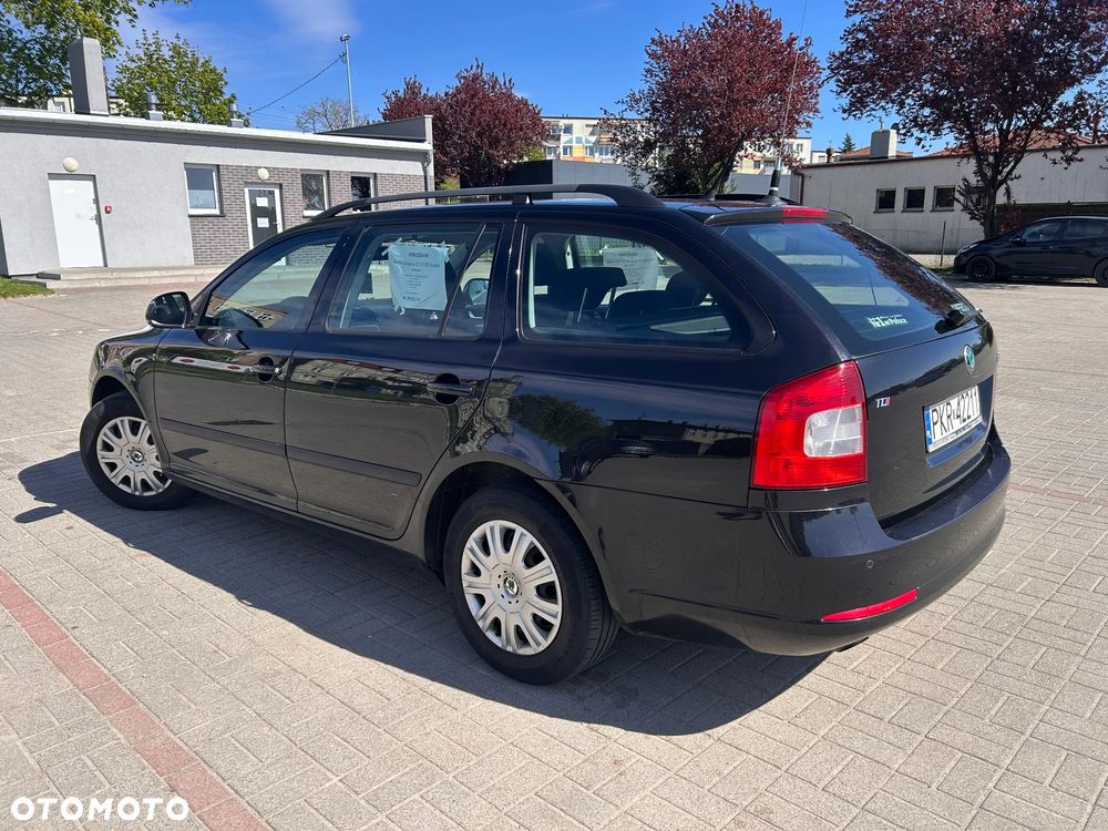 Skoda Octavia 2.0 TDI DPF Ambition - 10