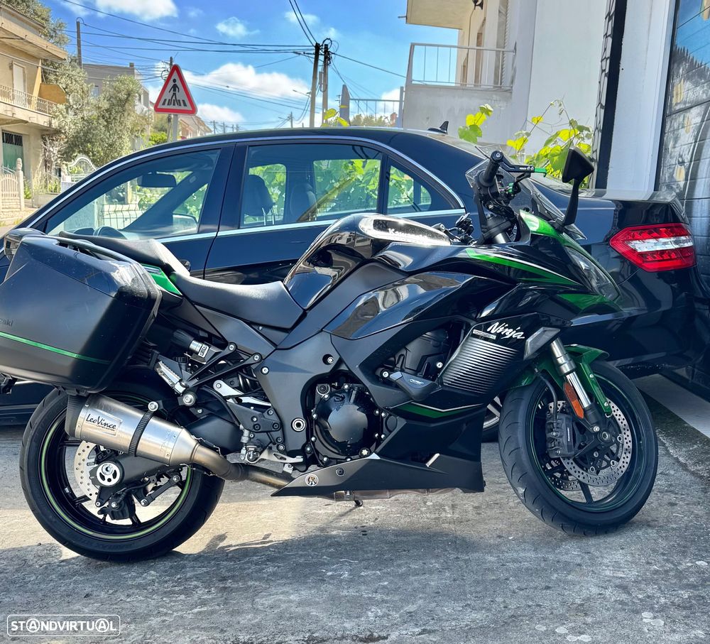 Kawasaki Ninja 1000SX - 6
