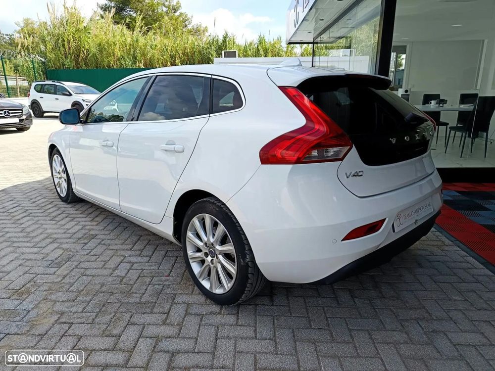 Volvo V40 1.6 D2 Eco Momentum - 7