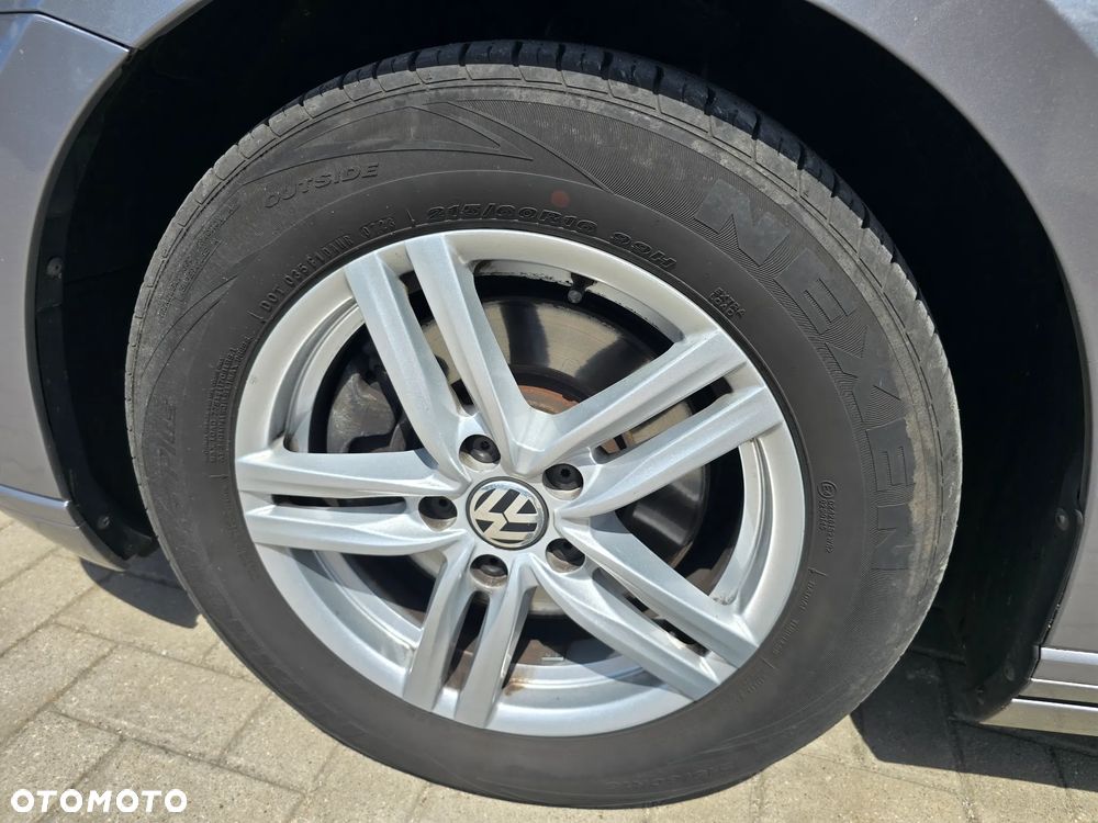 Volkswagen Passat Variant - 17