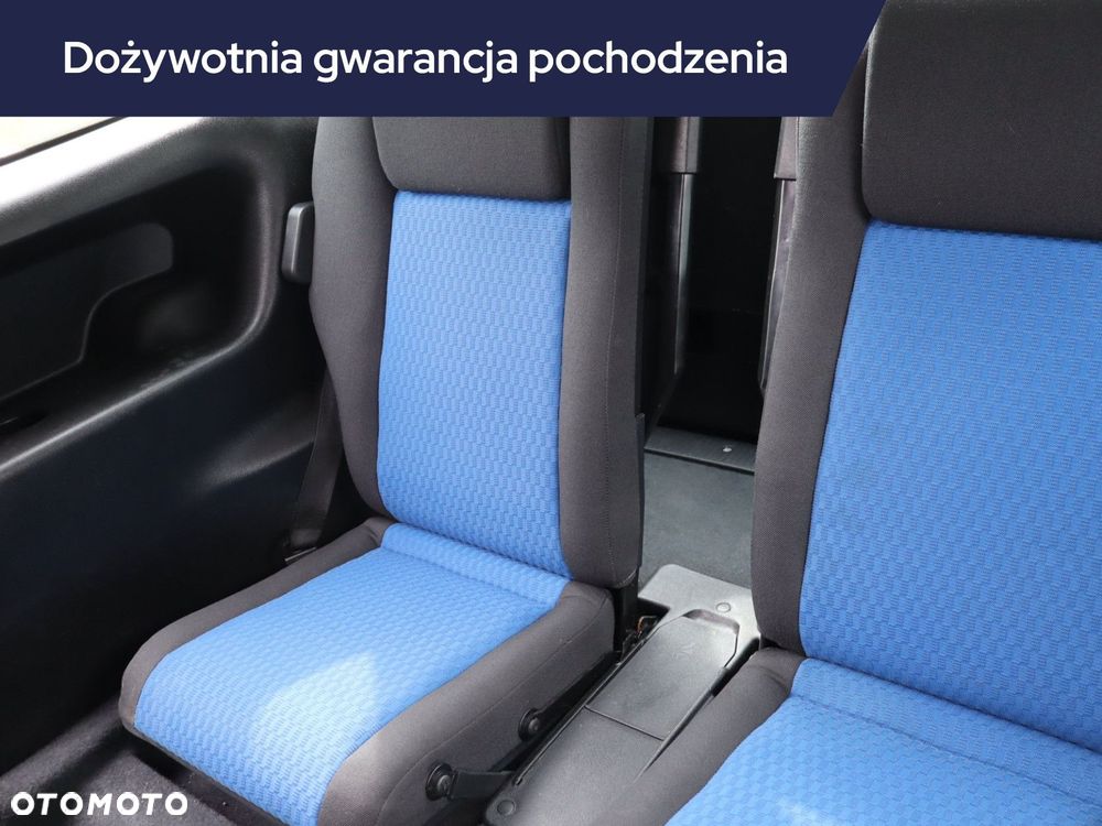 Opel Zafira - 17