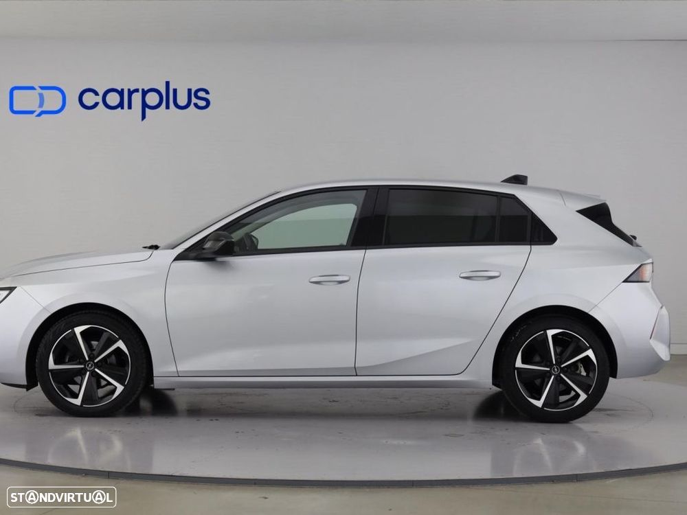 Opel Astra 1.2 T Elegance - 4