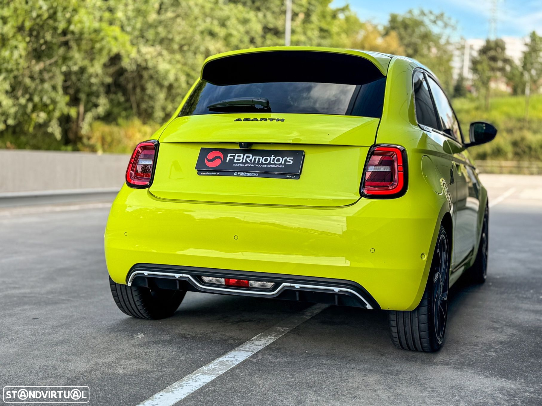 Abarth 500e - 12