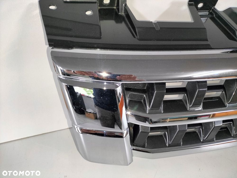 atrapa kratka grill mitsubishi pajero iv lift 15- - 3