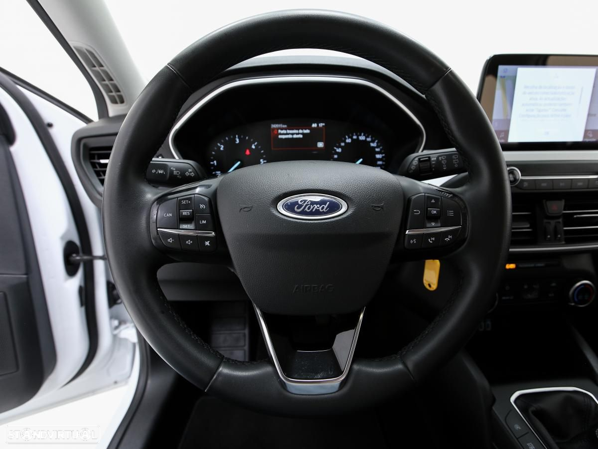 Ford Focus SW 1.5 TDCi EcoBlue Connected - 14