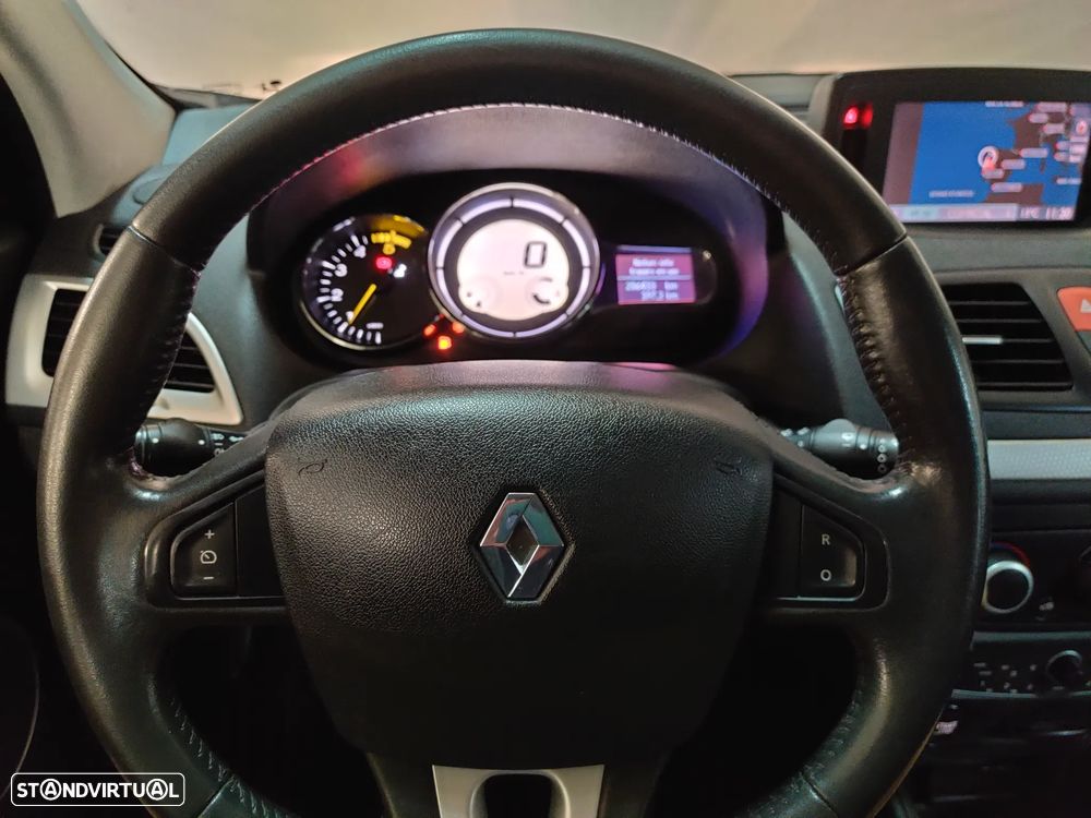 Renault Mégane 1.5 dCi Dynamique - 6