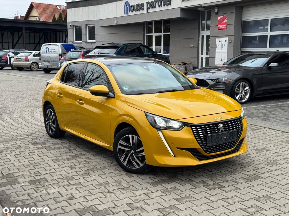 Peugeot 208 PureTech 100 EAT8 Allure - 14