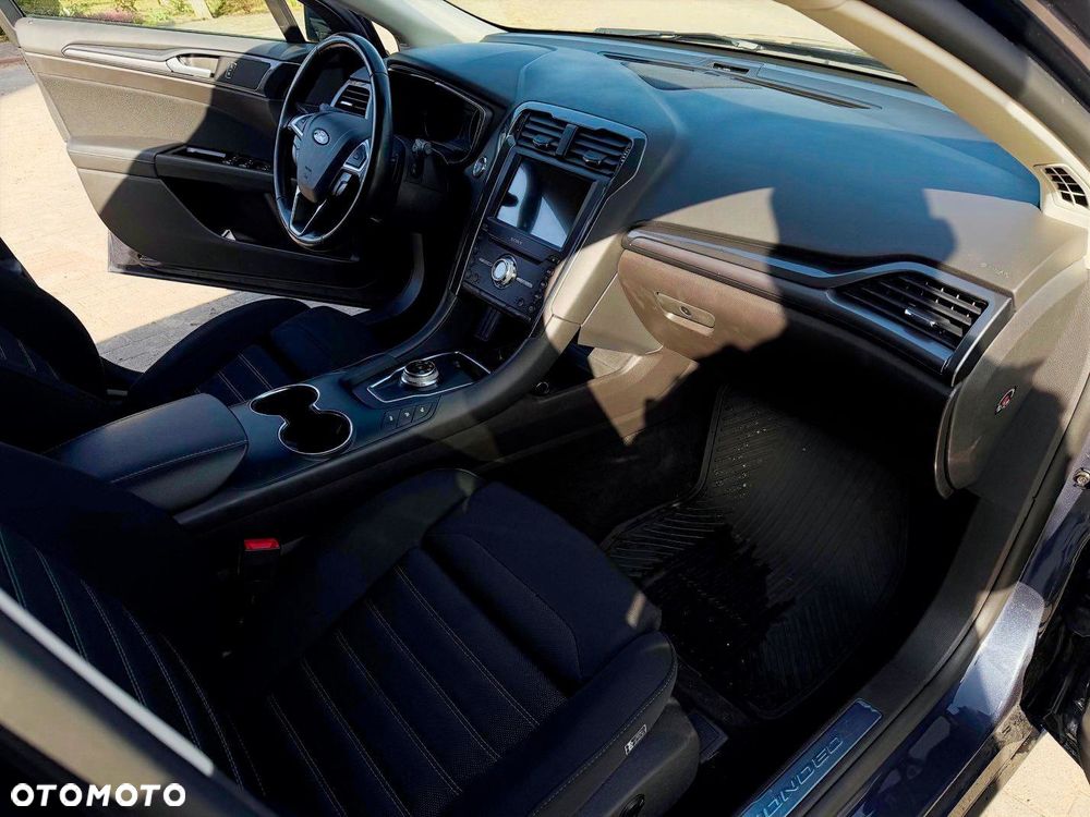 Ford Mondeo 2.0 EcoBlue Titanium - 10