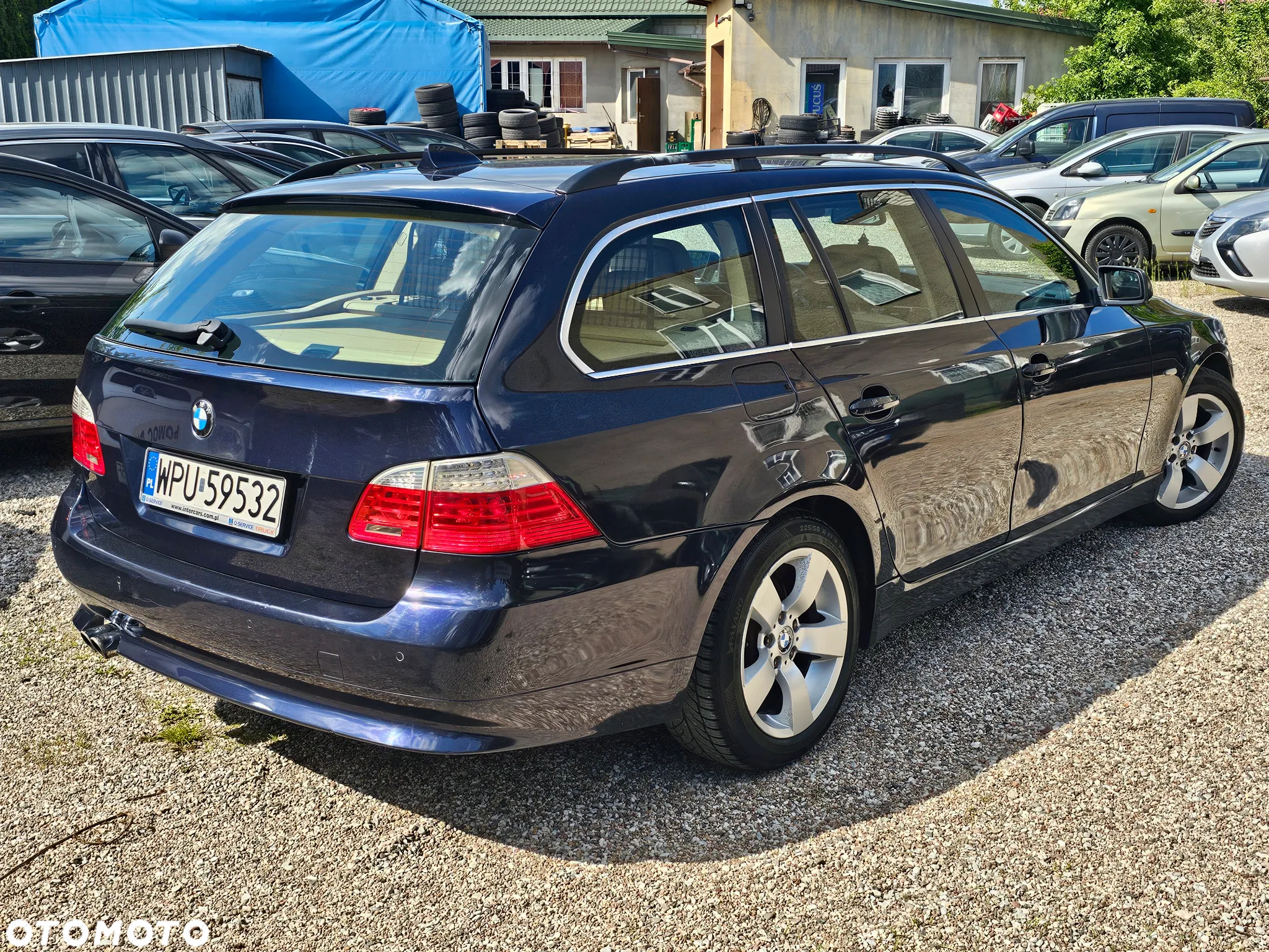 BMW Seria 5 530d xDrive Touring - 13