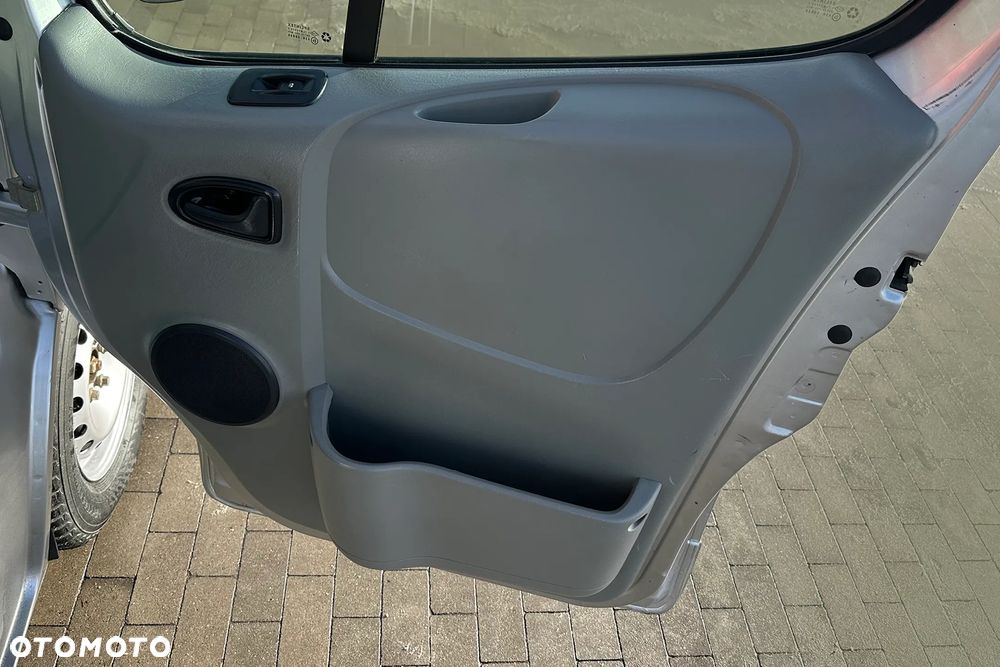 Renault Trafic II L2H1 - 32