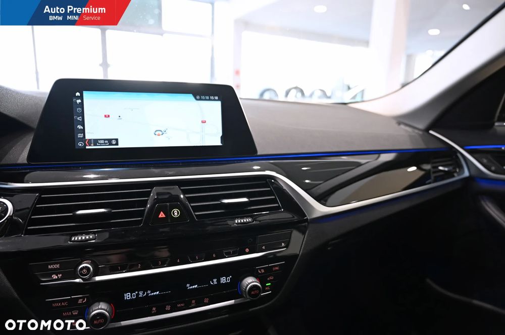 BMW Seria 5 - 12