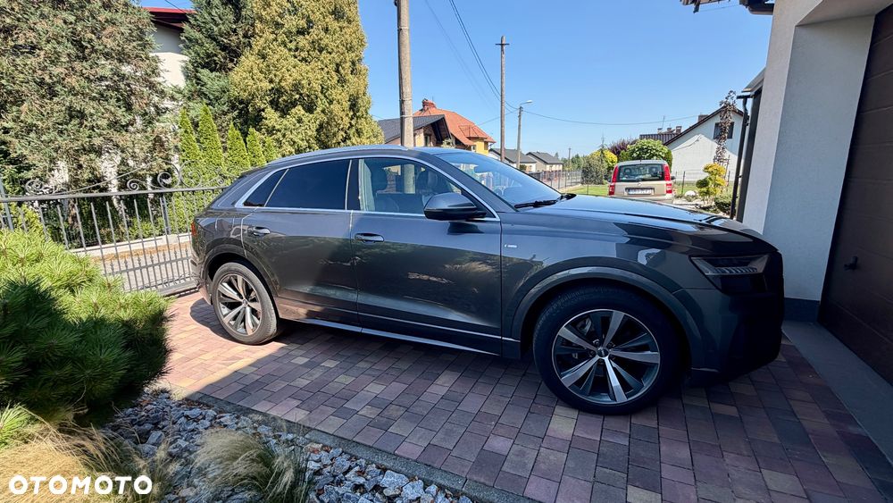 Audi Q8 - 5