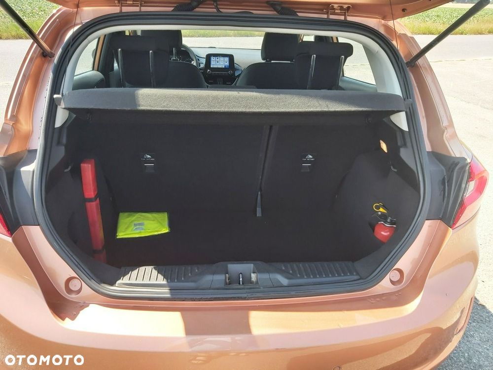 Ford Fiesta - 10