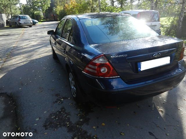 Ford Mondeo 1.8 Trend X - 11