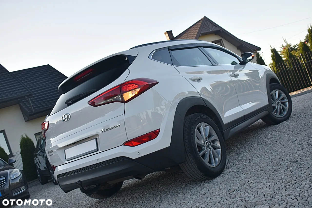 Hyundai Tucson 1.7 CRDI BlueDrive Style 2WD - 37