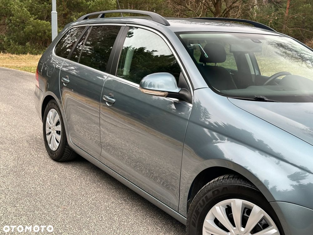 Volkswagen Golf 1.6 Comfortline - 4