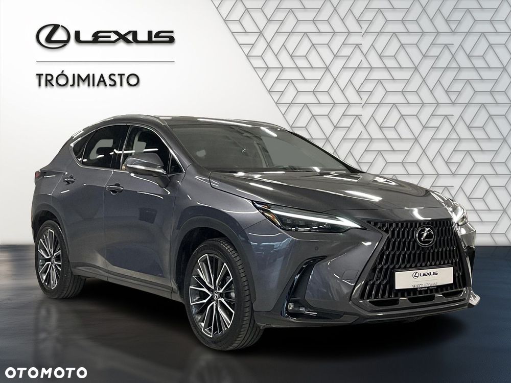 Lexus NX 350h Omotenashi AWD - 3