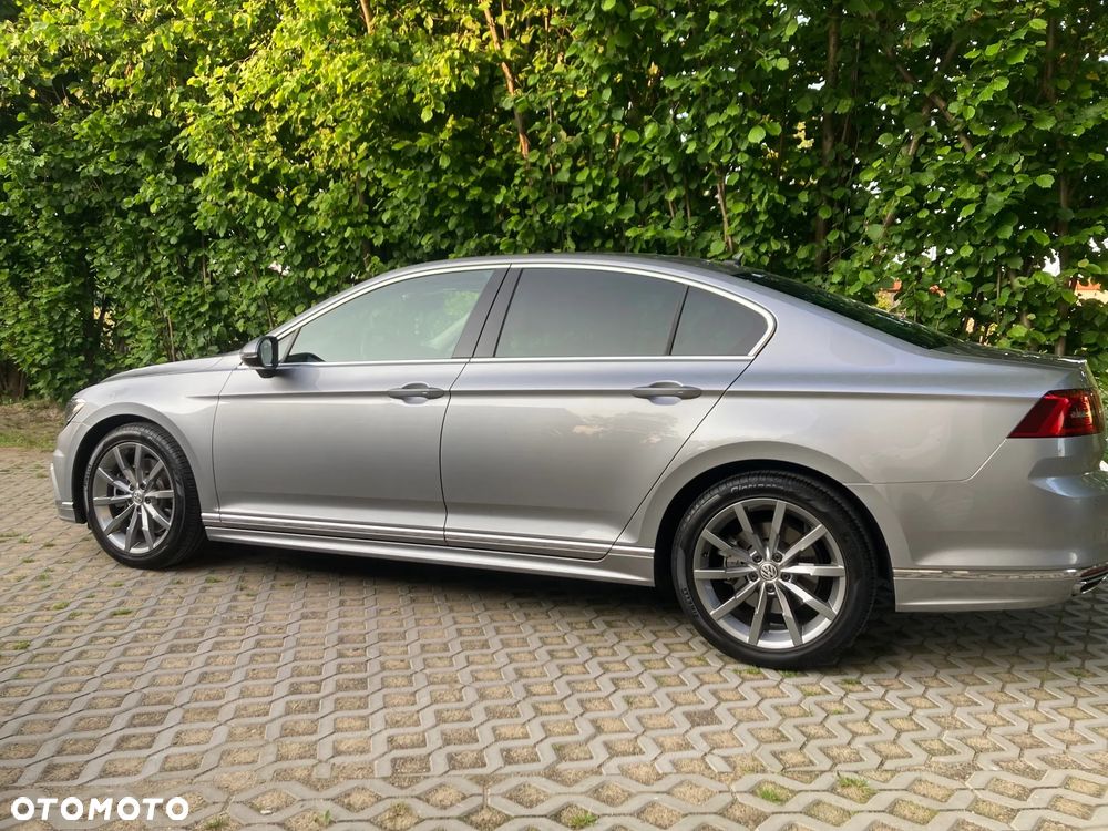 Volkswagen Passat 2.0 TSI 4Mot Elegance DSG - 2