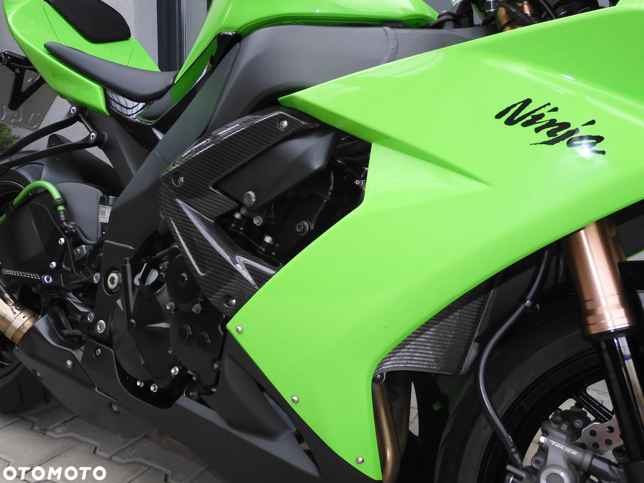 Kawasaki Ninja - 16