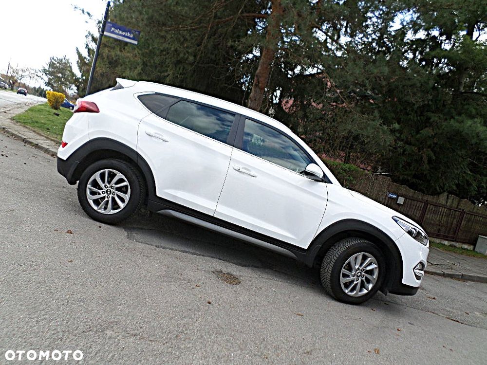 Hyundai Tucson 1.6 GDI BlueDrive Style 2WD - 6