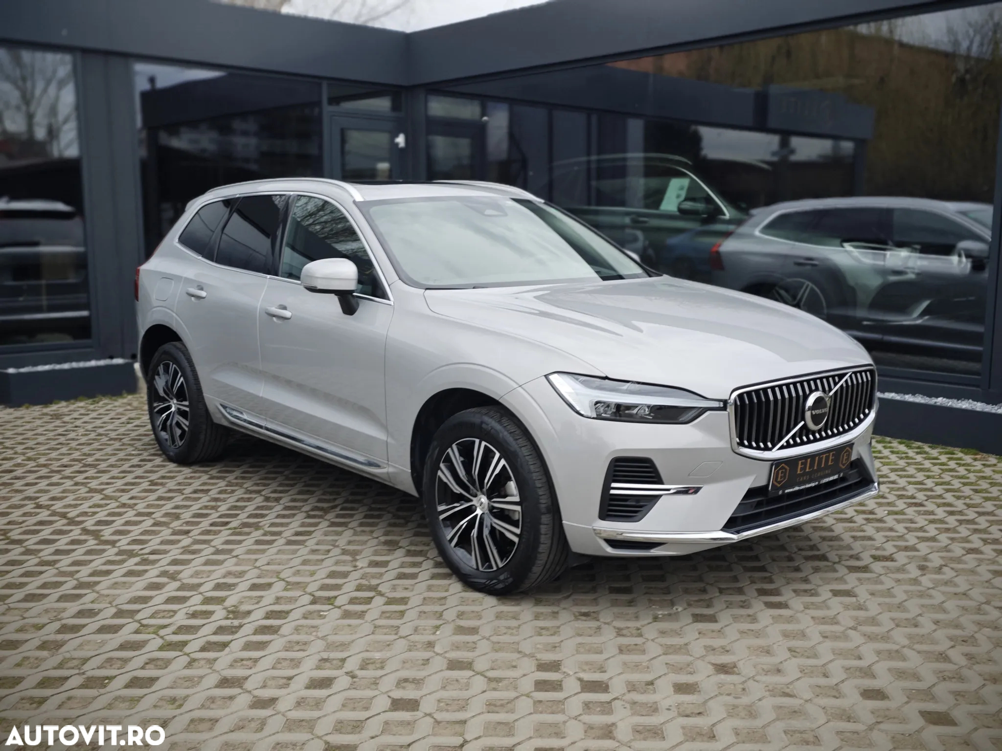Volvo XC 60 - 2