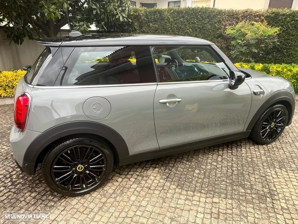 MINI 3 Portas Cooper SE - 4