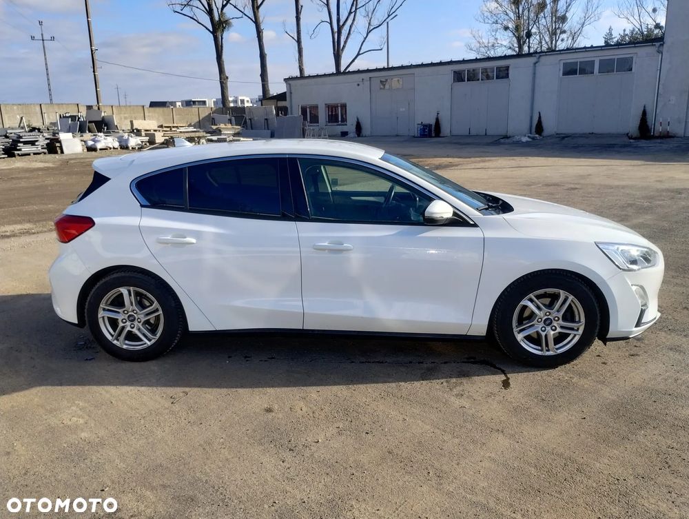 Ford Focus 1.5 EcoBlue Titanium - 6