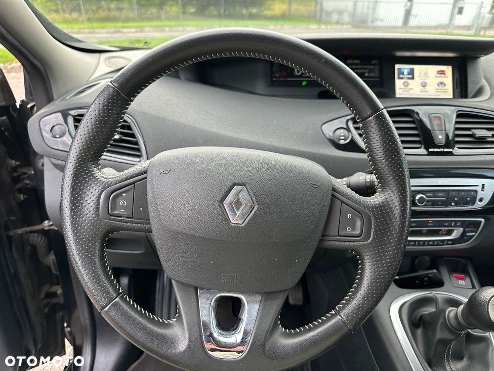Renault Scenic Energy TCe 115 S&S Xmod Bose Edition - 23