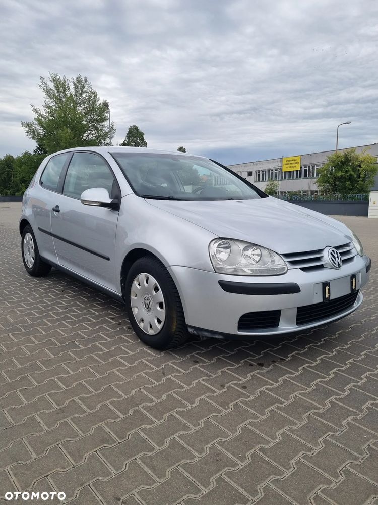 Volkswagen Golf - 4