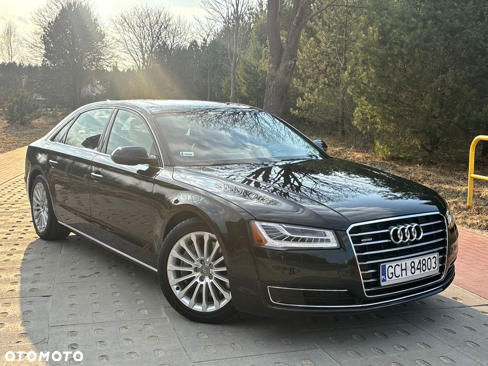 Audi A8 - 1