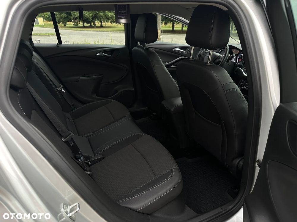 Opel Astra 1.6 CDTI Elite - 13