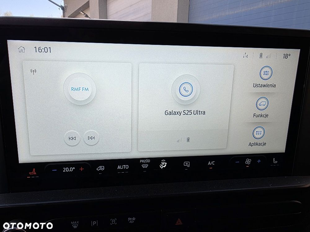 Ford TRANSIT CUSTOM L2 - 15