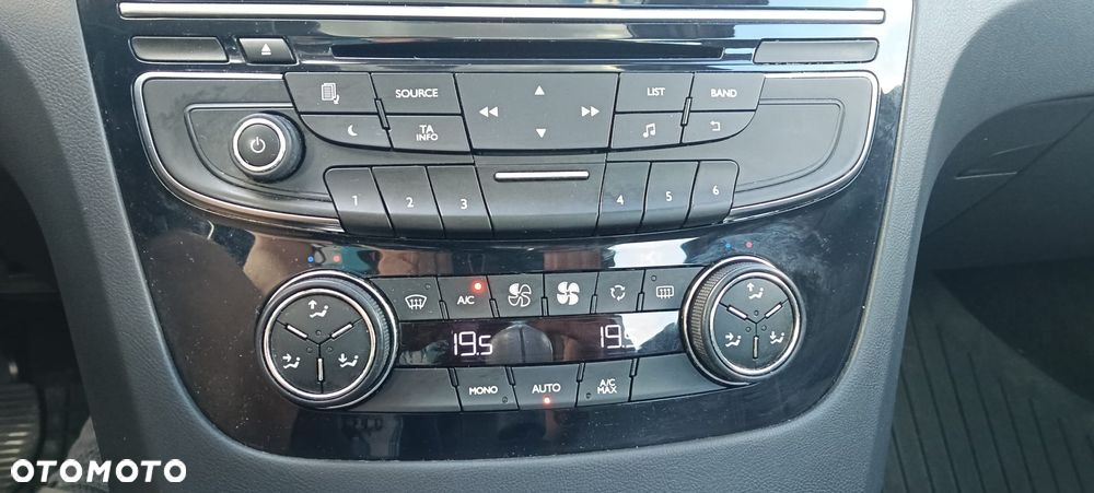 Peugeot 508 2.0 HDi Allure - 18